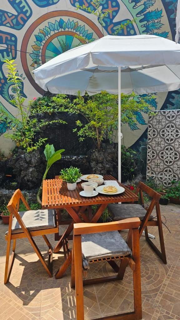 Alto Hostel Мехико Экстерьер фото
